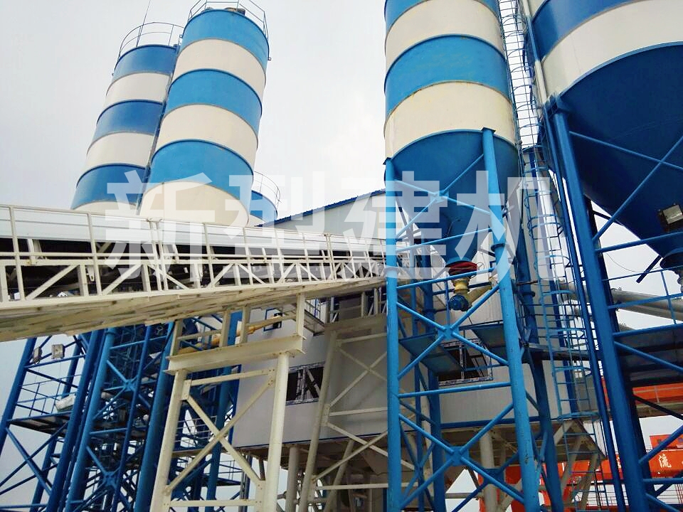 新型建機(jī)攪拌站 新型建機(jī)攪拌站